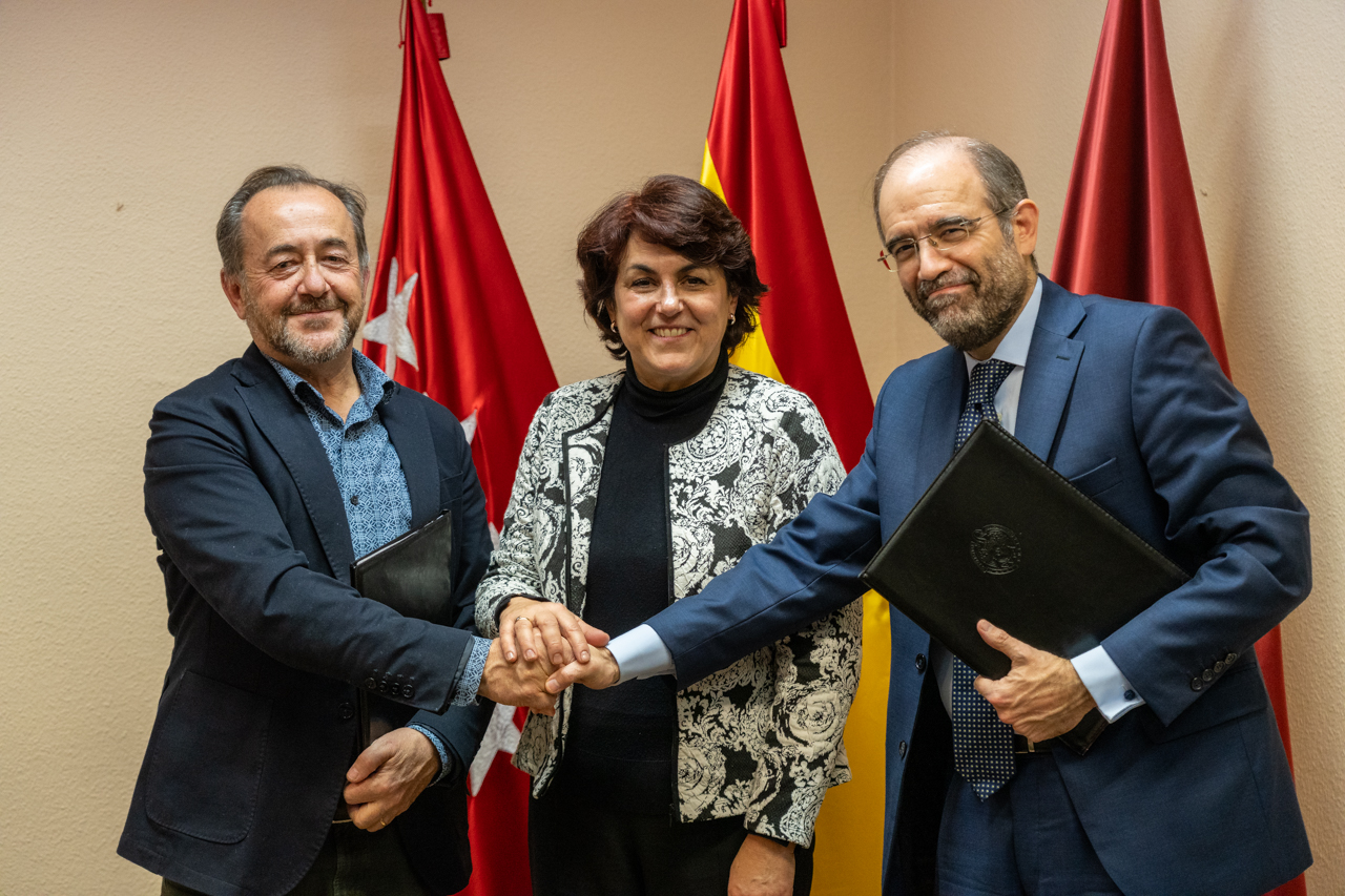 Firma de convenio de colaboración entre AIE y la UCM